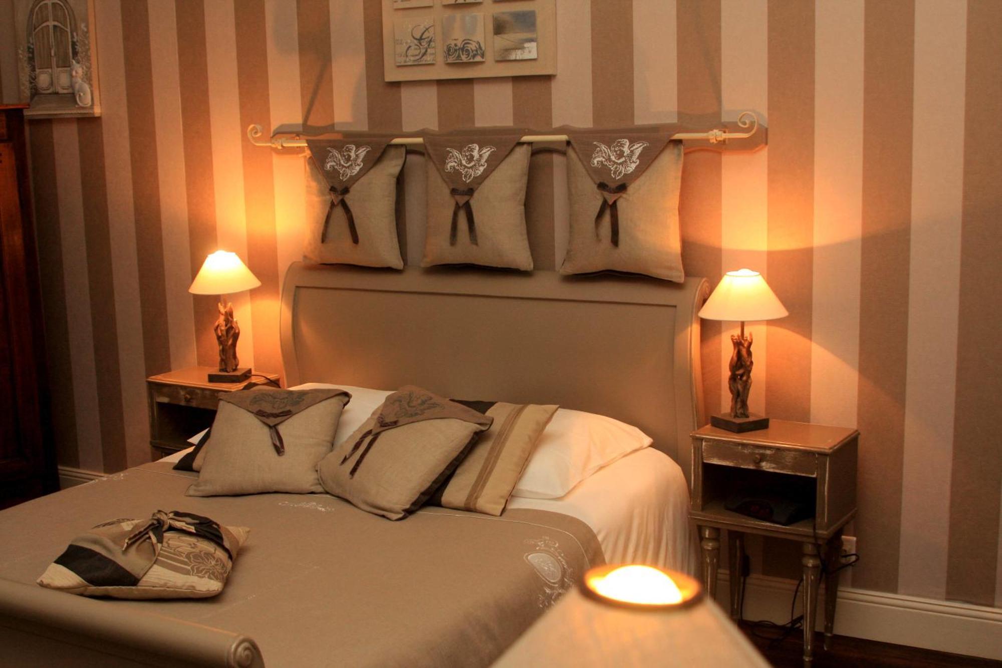 Chateau La Moune Montussan Room photo