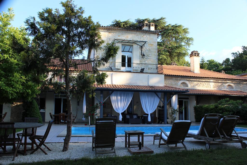 Chateau La Moune Montussan Exterior photo